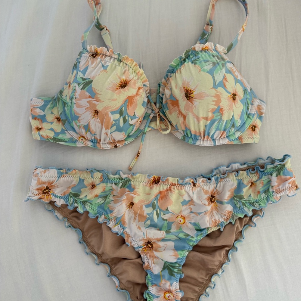 Shade & Shore Floral Bikini Set